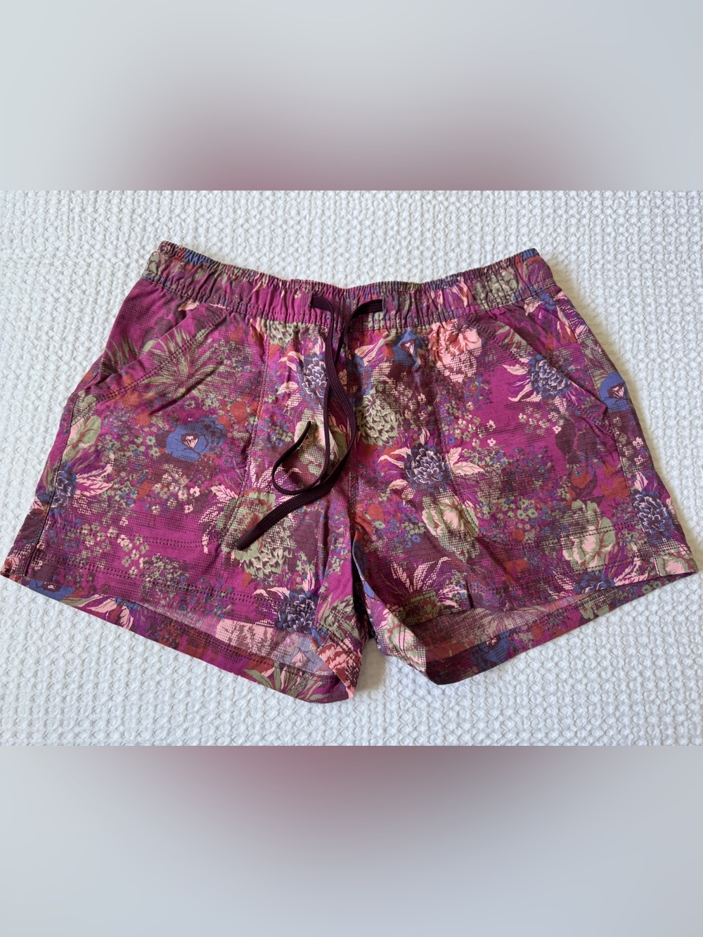 Title Nine Mid-rise Ripstop Scout Shorts 3”